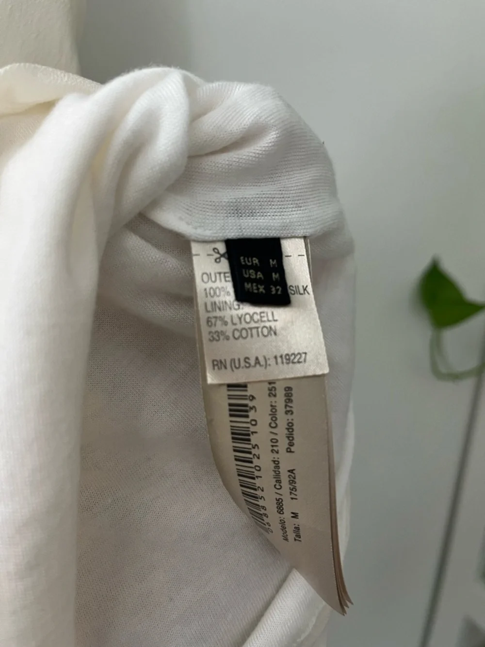 Massimo Dutti Cream Sleeveless Scoop Neck Camisole - Picture 4 of 5